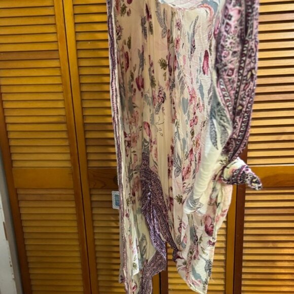 Angie Asymmetrical Floral Dress in Cream and Pink - Picture 6 of 8